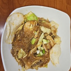Manilla Cafe - All meat Pancit