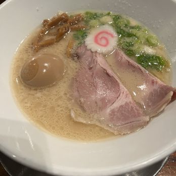 Ippudo San Francisco - Shiromaru Classic Ramen with egg - Ramen Near Me - San Francisco, California Ippudo San Francisco - Shiromaru Classic Ramen with egg - Ramen Near Me - San Francisco, California