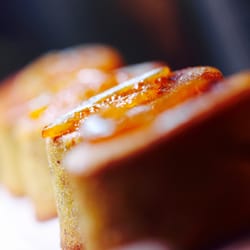 Kemü - Kemü have a range of gluten free cakes and breads.