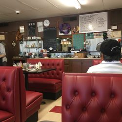 Hi-De-Ho Cafe - Inside of hi-de-ho