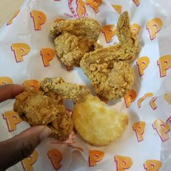 Very small and room temp wings. This is ridiculous