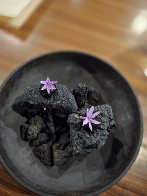 natuRe waikiki by null