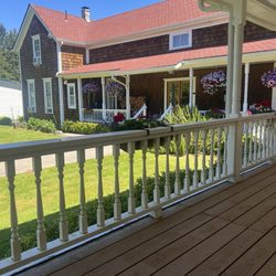 Twin Gables Bed & Breakfast Inn