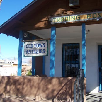 Old Town Antiques - Front entrance facing public parking lot - Old Town Antiques, Albuquerque, NM - Antiques Near Me - Albuquerque, New Mexico
