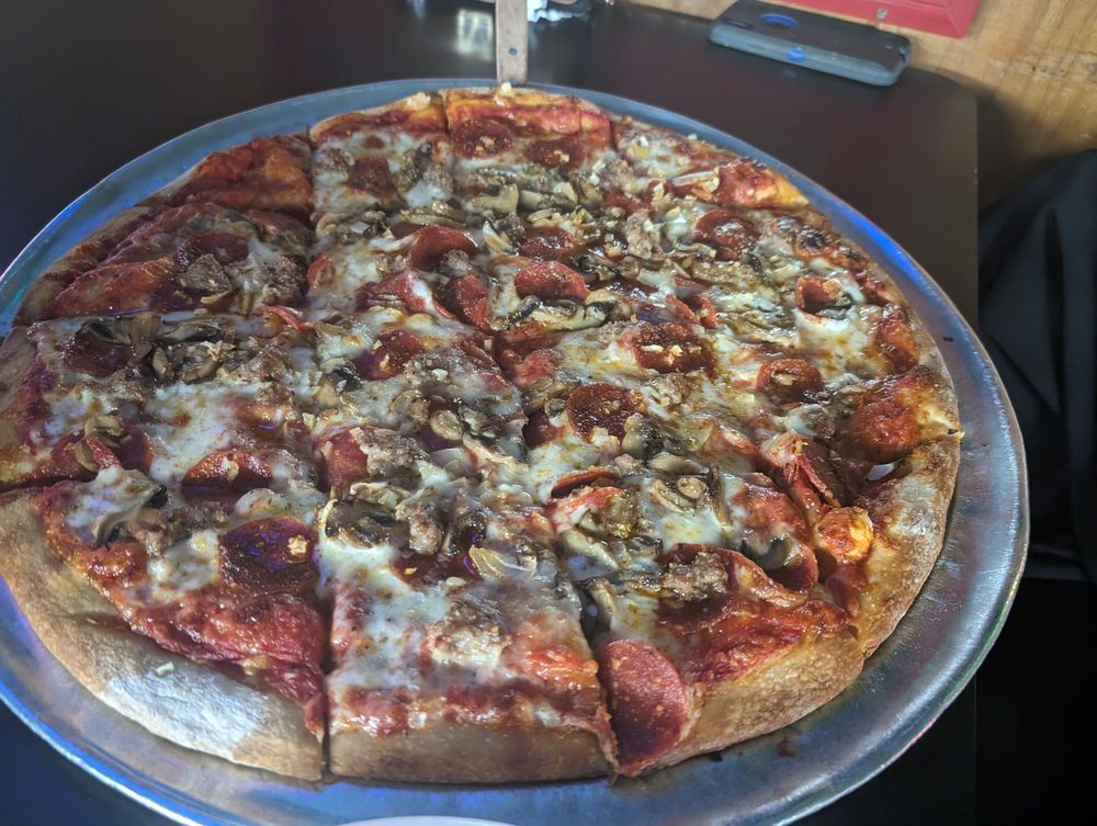 ROMINE’S HIGH POCKETS Updated November 2024 58 Photos & 86 Reviews