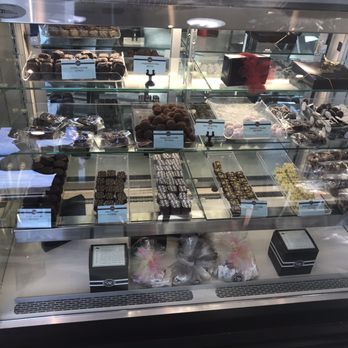 Classic Cake - Dessert case - Bakeries Near Me - Cherry Hill, New Jersey