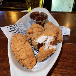 Mrs. Murphy & Sons Irish Bistro - Another view of chicken tenders with barbecue sauce