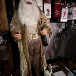 Prodigy Vineyards & Winery - Fun decor