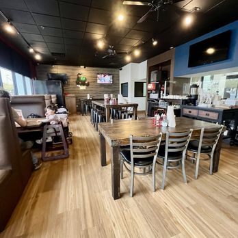 SMKD BBQ  - Seating area upon entrance - American Near Me - Henderson, Nevada