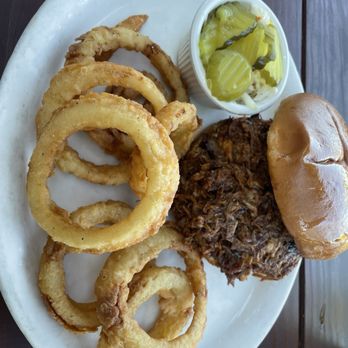 San Pedro Brewing Company - Pulled pork sandwich - Sports Bars Near Me - San Pedro, California San Pedro Brewing Company - Pulled pork sandwich - Sports Bars Near Me - San Pedro, California