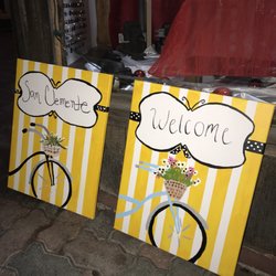 Canvas, Paint and Wine, Oh My
