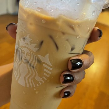 LUSH Nail Lounge - Nail Technicians Near Me