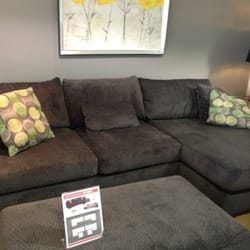 Value City Furniture - Sectional