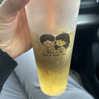 Nice 2 Meet Cha - Large Mango Green Tea - Bubble Tea Near Me - Maple Grove, Minnesota Nice 2 Meet Cha - Large Mango Green Tea - Bubble Tea Near Me - Maple Grove, Minnesota