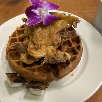 Guieb Cafe - Golden Fried Chicken & Waffles - New American Near Me - Honolulu, Hawaii Guieb Cafe - Golden Fried Chicken & Waffles - New American Near Me - Honolulu, Hawaii