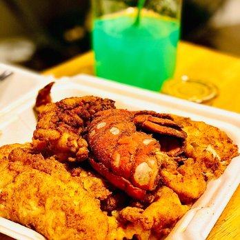 Mr3s Crabpot Seafood Takeout - Fried Triple Threat Rainbow Lemonade 16 Oz - Seafood Near Me - Charlotte, North Carolina Mr3s Crabpot Seafood Takeout - Fried Triple Threat Rainbow Lemonade 16 Oz - Seafood Near Me - Charlotte, North Carolina