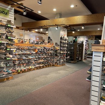 Shoe-A-Holic - Shoe Stores Near Me - Eugene, Oregon
