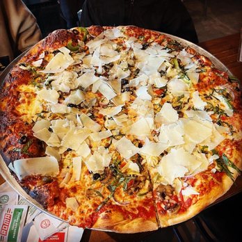 Lopiez - 20 inch Chavo's Garden - Pizza Near Me - Davenport, Iowa Lopiez - 20 inch Chavo's Garden - Pizza Near Me - Davenport, Iowa