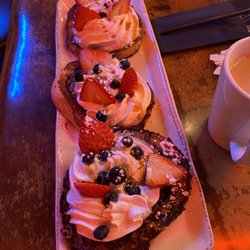 The Diner - Crème brûlée french toast