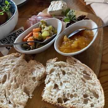 Figo Wine Bar - Prosciutto and Ashed Goat Cheese board - Wine Bars Near Me - Chicago, Illinois