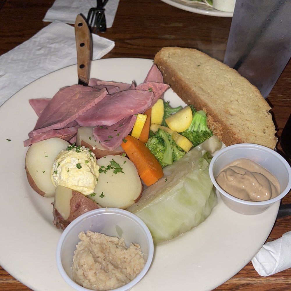 Quigley's Irish Pub - beef and cabbage - Pubs Near Me - Naperville, Illinois Quigley's Irish Pub - beef and cabbage - Pubs Near Me - Naperville, Illinois