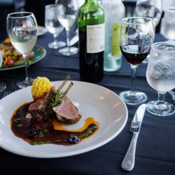 Corinthian Yacht Club - World-class restaurant