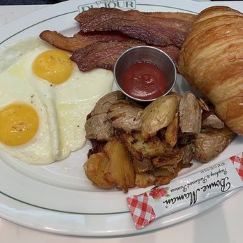 Bistro Du Jour - "American" breakfast - French Near Me - Washington, DC, District of Columbia Bistro Du Jour - "American" breakfast - French Near Me - Washington, DC, District of Columbia