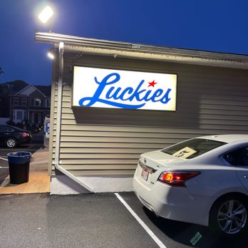 Luckies Stores - a car parked in a parking lot - Convenience Stores Near Me - Severn, Maryland Luckies Stores - a car parked in a parking lot - Convenience Stores Near Me - Severn, Maryland
