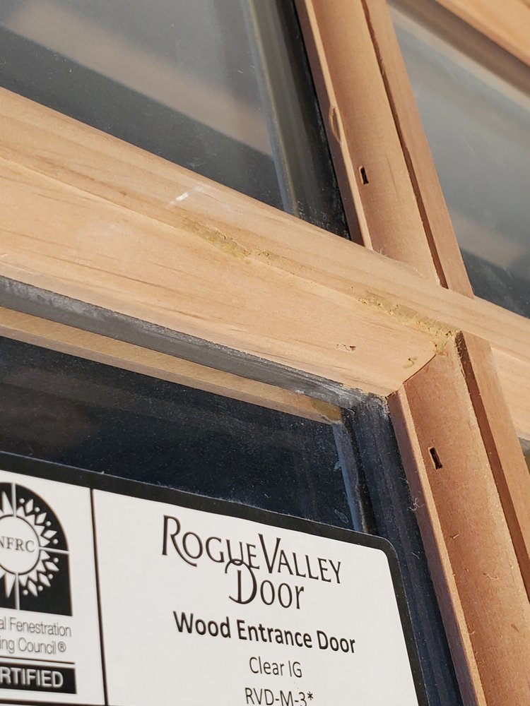 ROGUE VALLEY DOORS Updated September 2024 15 Reviews 123 NE