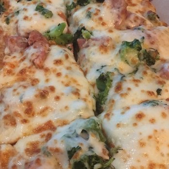 Draft Republic Carlsbad - hot ITALIAN SAUSAGE flatbread - Comfort Food Near Me - Carlsbad, California Draft Republic Carlsbad - hot ITALIAN SAUSAGE flatbread - Comfort Food Near Me - Carlsbad, California