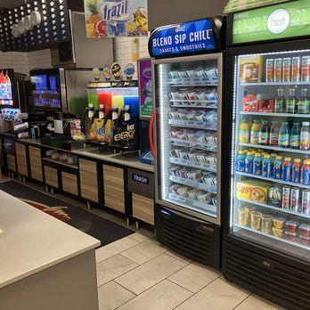 ExtraMile - Drinks & more - Convenience Stores Near Me - Yreka, California