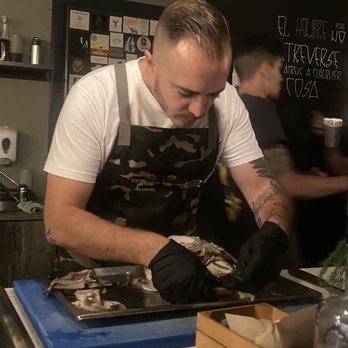 Clandesti Taller Gastronomic - View Of Chef - Food Tours Near Me - Palma, PM