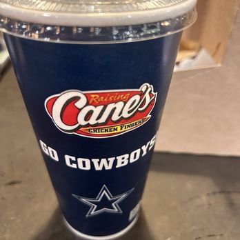 Raising Cane's Chicken Fingers - Fast Food Near Me - Dallas, Texas Raising Cane's Chicken Fingers - Fast Food Near Me - Dallas, Texas