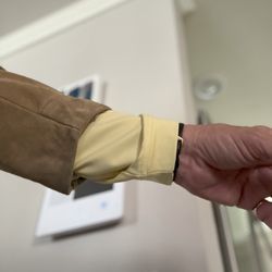 Prestige Cleaners - Grayhawk - PICTURE 5 OF MY RUINED SLEEVES