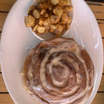Daily Dose Old Town Bar & Grill - Cinnamon roll pancakes with potatoes - Breakfast & Brunch Near Me - Scottsdale, Arizona