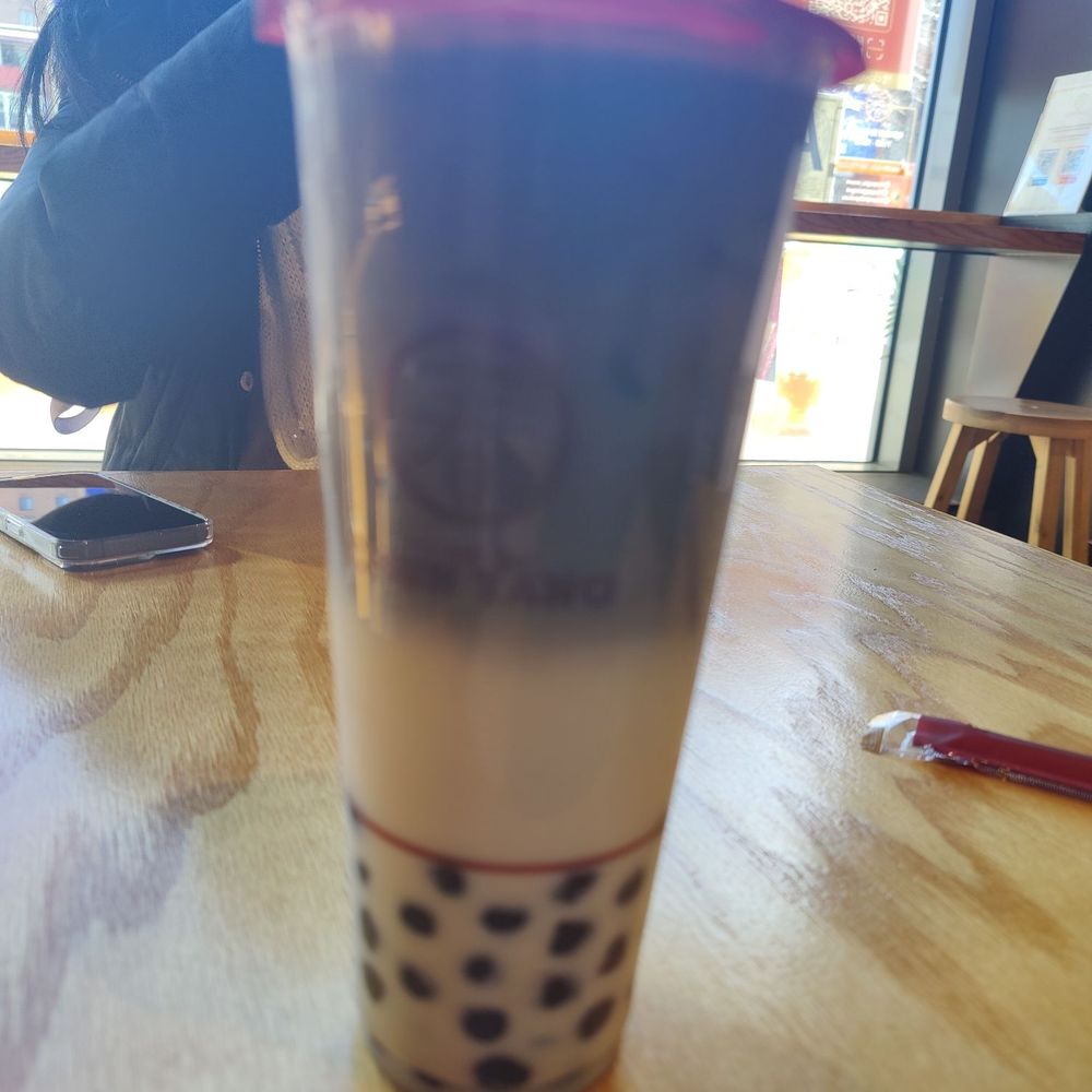 Chun Yang Tea - Hojicha latte - Bubble Tea Near Me - Flushing, New York