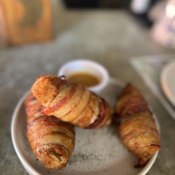 Xantolo - Bacon wrapped jalapeños - Mexican Near Me - Isla Mujeres, ROO Xantolo - Bacon wrapped jalapeños - Mexican Near Me - Isla Mujeres, ROO