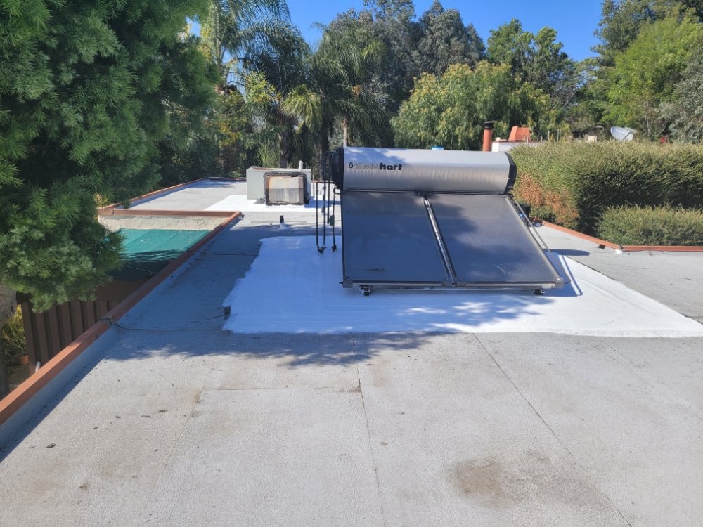 Slide of Lopez Roofing