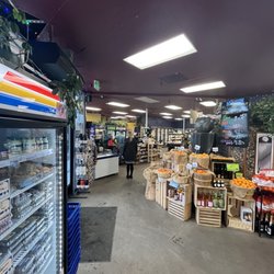 New Moon Natural Foods