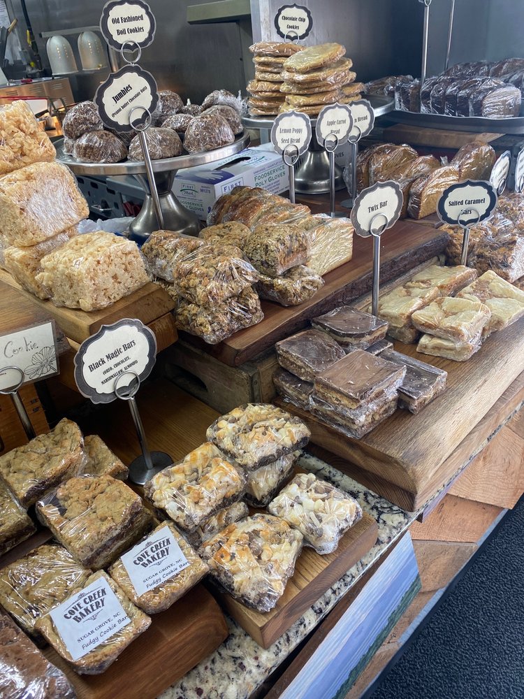 COVE CREEK STORE Updated September 2024 1182 US Hwy 321, Sugar