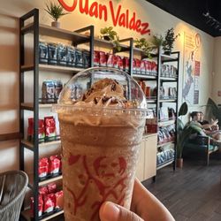 Juan Valdez Cafe - Iced choco Rochelle navado