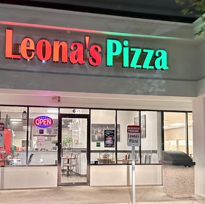 Leona's Cucina by null