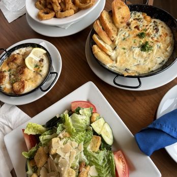 Bull Shed - Bull Shed Cesar Salad, Artichoke Dip, Calamari and Scallops - Seafood Near Me - Hilo, Hawaii Bull Shed - Bull Shed Cesar Salad, Artichoke Dip, Calamari and Scallops - Seafood Near Me - Hilo, Hawaii