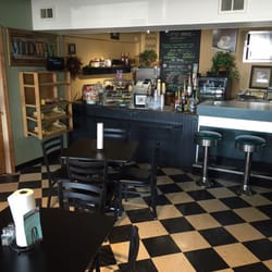 Midway Deli - Cool decor