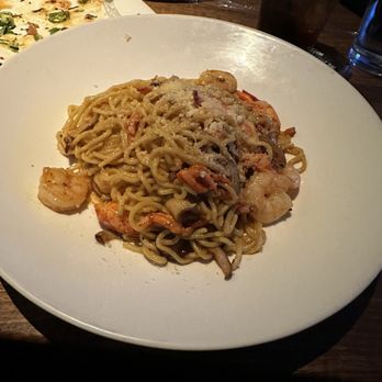 Yard House - Lobster Garlic Noodles - Bars Near Me - Westlake, Ohio