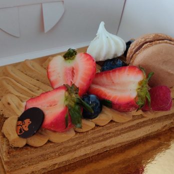 Little Fox Bakehouse - Hong Kong milk tea x coffee (yung yang) cake - Bakeries Near Me - Richmond, British Columbia