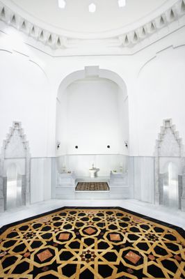 Hurrem Sultan Hammam by null