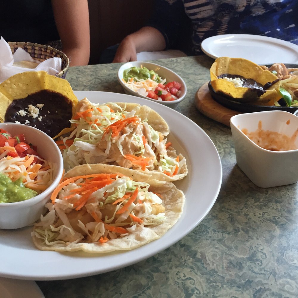 La Mexicana Restaurant - Fish tacos and chicken fajitas - Mexican Near Me - North York, Ontario La Mexicana Restaurant - Fish tacos and chicken fajitas - Mexican Near Me - North York, Ontario
