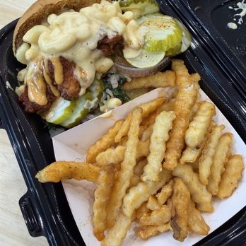 Dave's Hot Chicken - ***NEW ***Mac Loaded Slider w/ Fries. Extremely good. - Chicken Shop Near Me - Sherman Oaks, California Dave's Hot Chicken - ***NEW ***Mac Loaded Slider w/ Fries. Extremely good. - Chicken Shop Near Me - Sherman Oaks, California