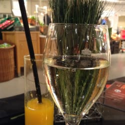 Café Mephisto